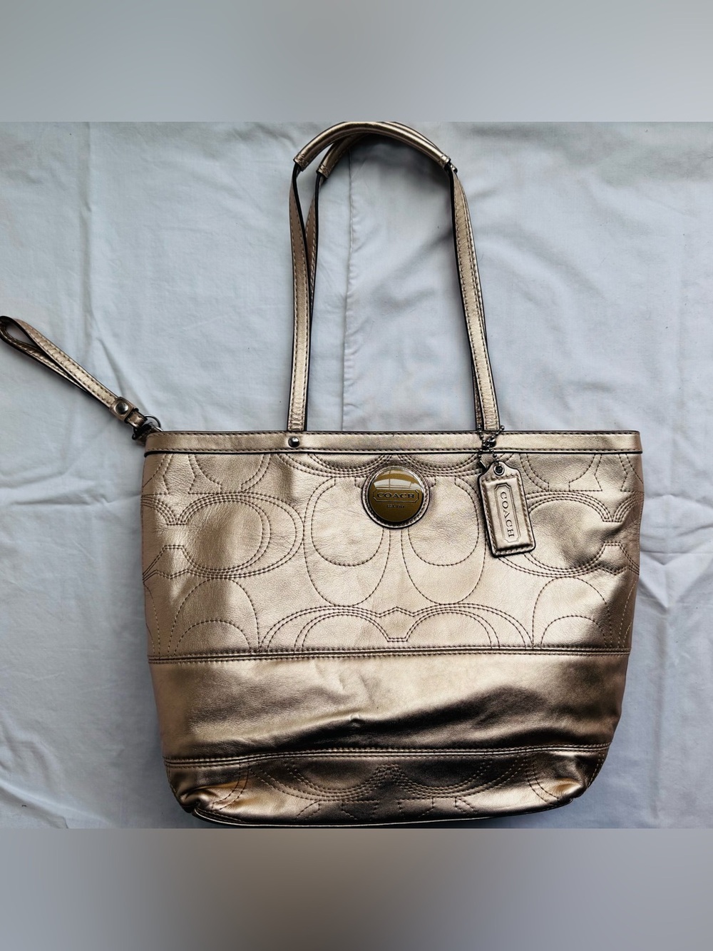 Coach Metallic Gold Signature Tote in Shimmering Gold